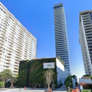 '2000 Ocean' by TEN Arquitectos (StreetView)