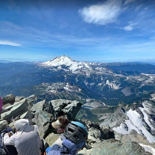 Mount Shuksan (W7W/WH002) in Mount Baker, WA (Google Maps)