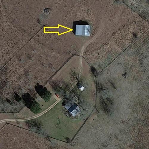 Khruangbin music recording barn in Burton, TX (Google Maps)