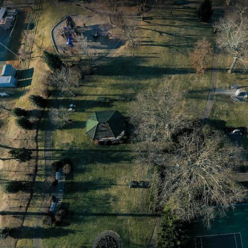 Park from Chasing Amy in Rumson, NJ (Google Maps)