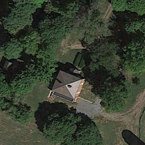 Maidstone Manor Farm in Hedgesville, WV (Google Maps)