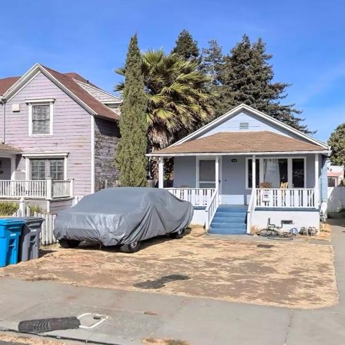 The Amazing World Of Gumball House in Vallejo, CA (Google Maps) (2)