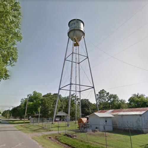 Gillett water tower in Gillett, AR (Google Maps)