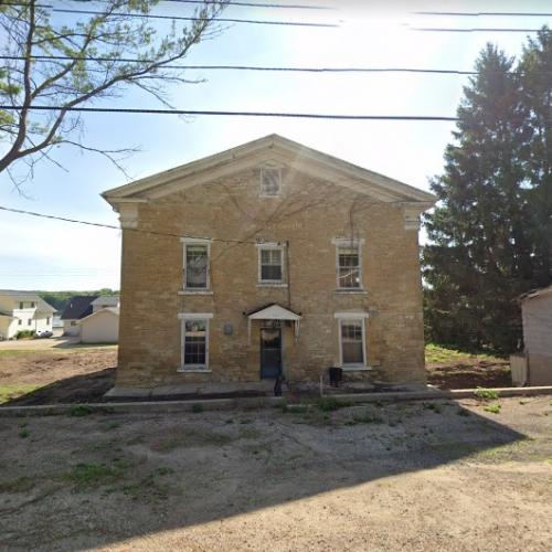 Old Allamakee County Courthouse (Lansing, Iowa) in Lansing, IA (Google