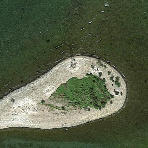 Gull Island Light (Wisconsin) in Gull Island, WI (Google Maps)