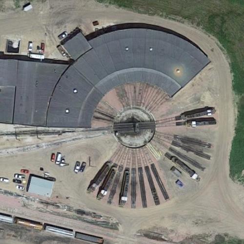 Chicago and North Western Roundhouse in Huron, SD (Google Maps)