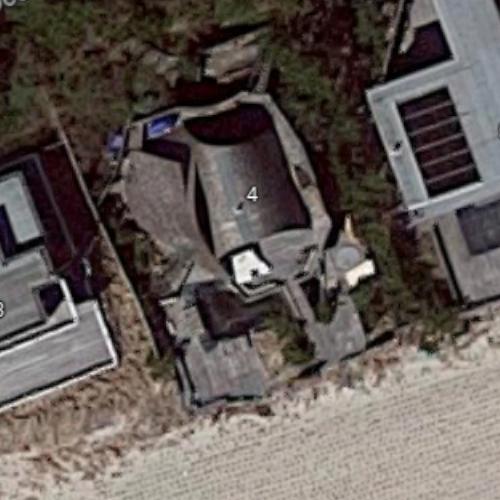 'Asher House' by Peter Asher in Sayville, NY (Google Maps)