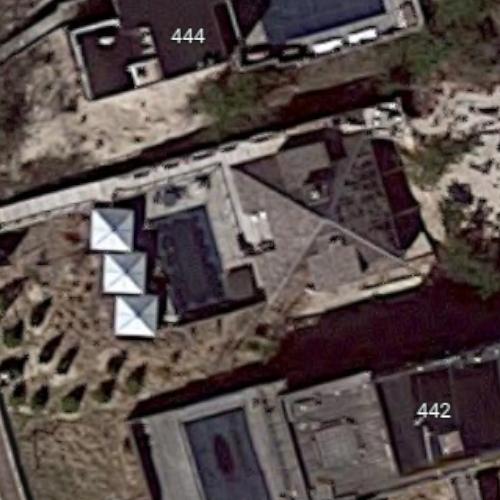 'Goodwin House' by Julio Kaufman in Sayville, NY (Google Maps)