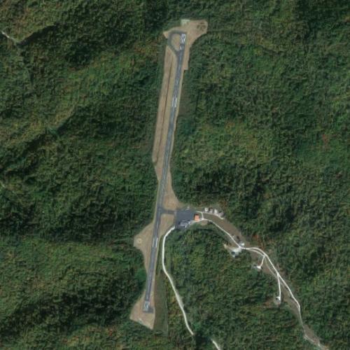 Julian Carroll Airport in Jackson, KY (Google Maps)