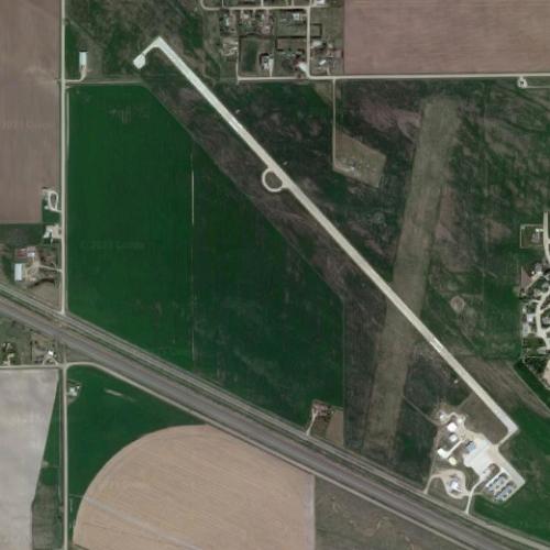 Cozad Municipal Airport in Cozad, NE (Google Maps)