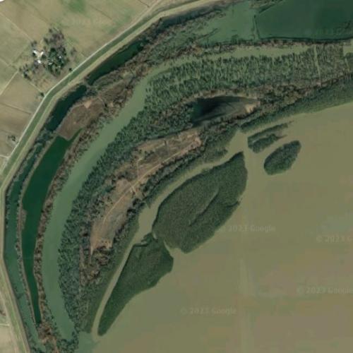 Natchez Island in Natchez, MS (Google Maps)