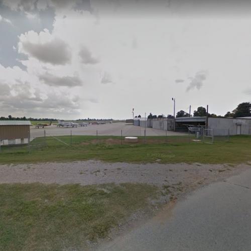 Memorial Airport in MO (Google Maps)