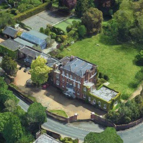 Tommy Steele's House in Richmond, United Kingdom (Google Maps)