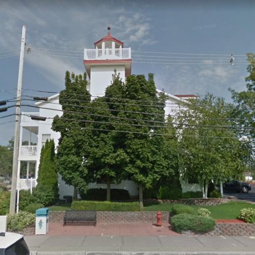 Caseville Harbor Light in Caseville, MI (Google Maps)