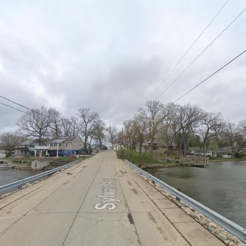 Kerr Island in Kendallville, IN (Google Maps)