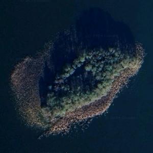 Lonely Island (Google Maps)