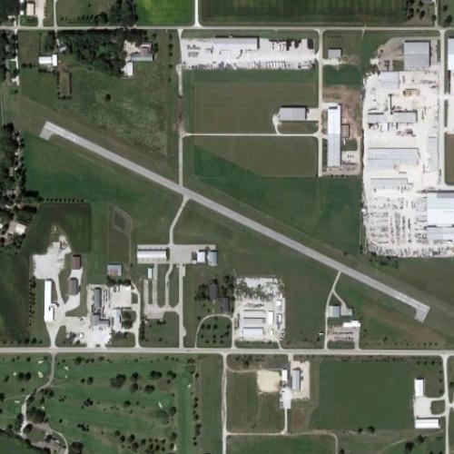 Humboldt Municipal Airport (Iowa) in Humboldt, IA - Virtual Globetrotting
