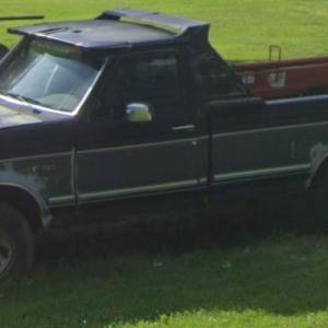 1993 Ford F-150 (StreetView)