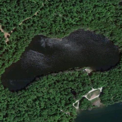 Horseshoe Lake in South Range, MI (Google Maps) (3)