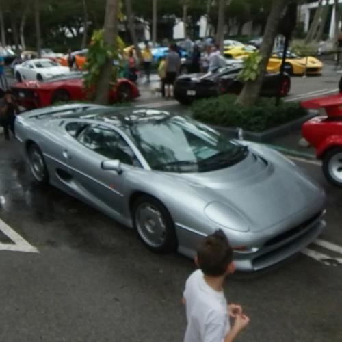 Jaguar XJ220 (1/282!) in Bal Harbour, FL (Google Maps)