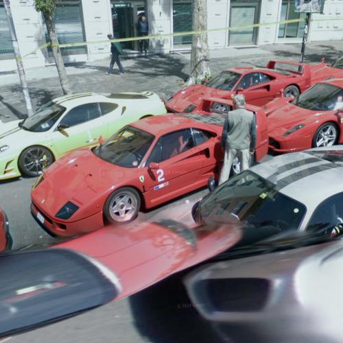 2X Ferrari F40 in Roma in Rome, Italy - Virtual Globetrotting