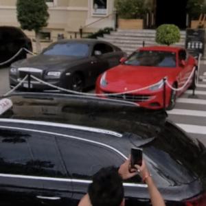 Rolls Royce Wraith and Ferrari GT4 Lusso in Monaco (StreetView)