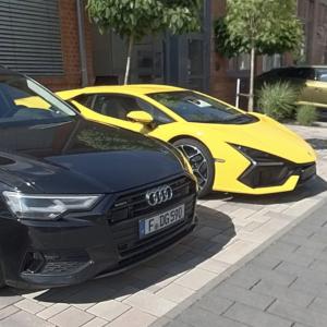 Lamborghini Revuelto in Frankfurt (StreetView)
