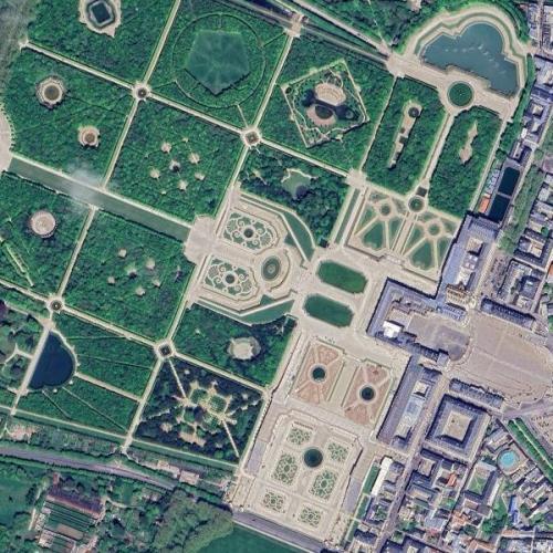 Palace of Versailles (Google Maps)