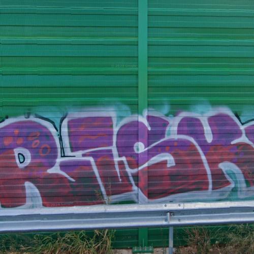 'Risky' Graffiti in Antequera, Spain - Virtual Globetrotting
