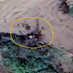 Destroyed Ukrainian T-80BV (Google Maps)