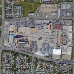 West Edmonton Mall in Edmonton, Canada - Virtual Globetrotting