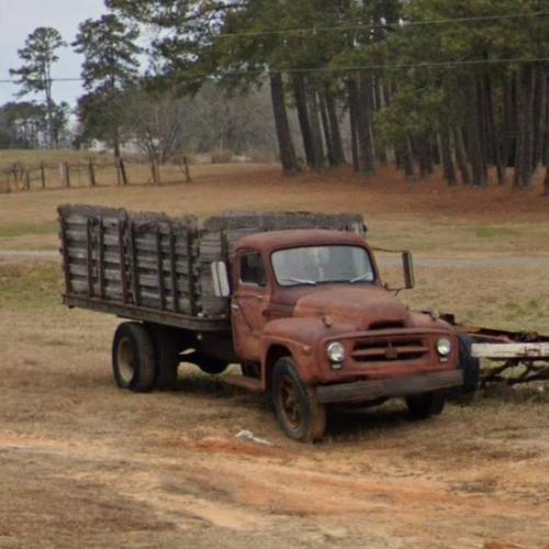 International R-160 in Louisburg, NC - Virtual Globetrotting