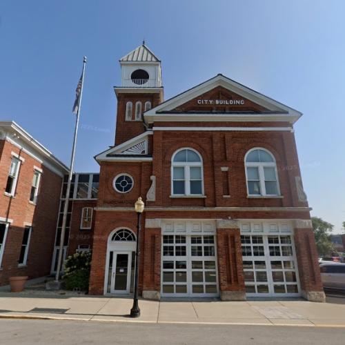 Aurora City Hall in Aurora, IN - Virtual Globetrotting
