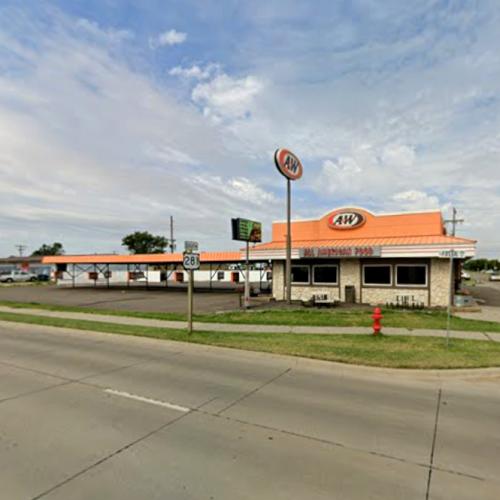 A&W Drive-in Restaurant in Russell, KS - Virtual Globetrotting