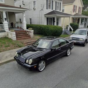 Mercedes-Benz E 430 (StreetView)