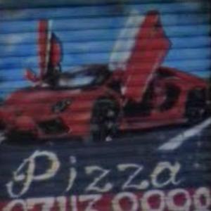 Lamborghini Pizza (StreetView)