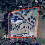 St Mary&rsquo;s Thame - Grave of Robin Gibb and other Famouse People