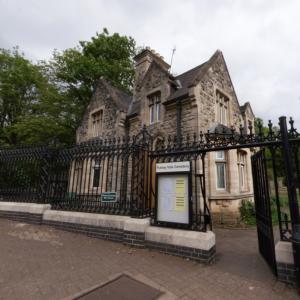 Putney Vale Cemetery and Crematorium (StreetView)
