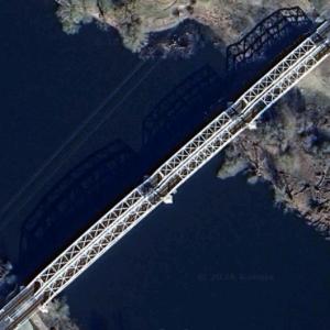 Berlinian Bridge (Google Maps)