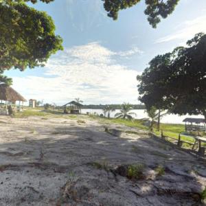 Hot and Cold Lake Resort (StreetView)