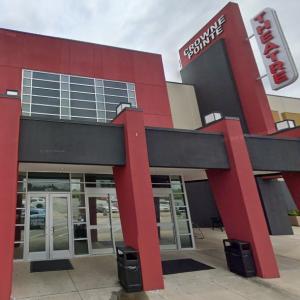 Crowne Pointe Theatre (StreetView)