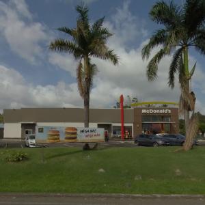 McDonald's (StreetView)