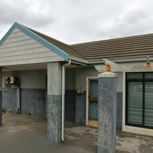 Glencairn railway station (StreetView)