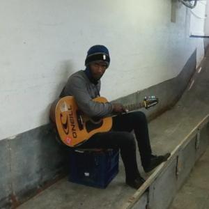 Busker (StreetView)