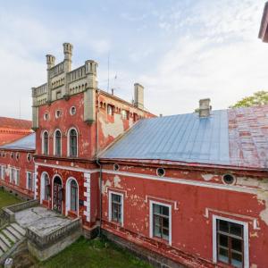 Porkuni manor house (StreetView)