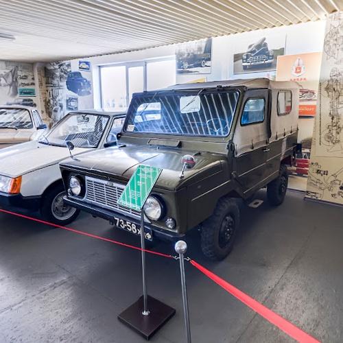 LuAZ-969 in Zaporizhzhya, Ukraine - Virtual Globetrot…
