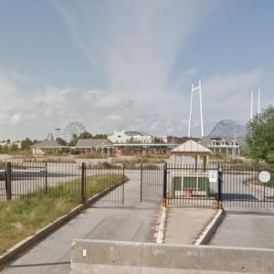 Six Flags New Orleans entrance (StreetView)