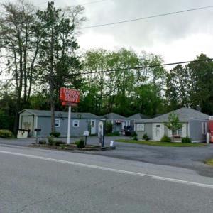 The Lincoln Motor Court (StreetView)