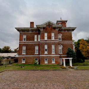 Magnolia Manor (Cairo, Illinois) (StreetView)
