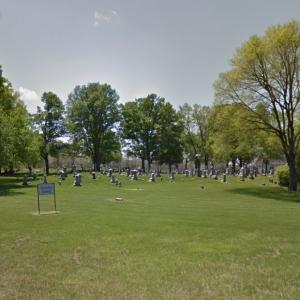 Williamsburg Cemetery (StreetView)